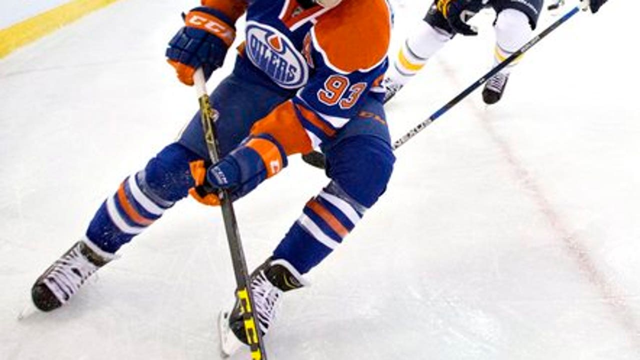 McDavid leads Edmonton Oilers into new era with new arena